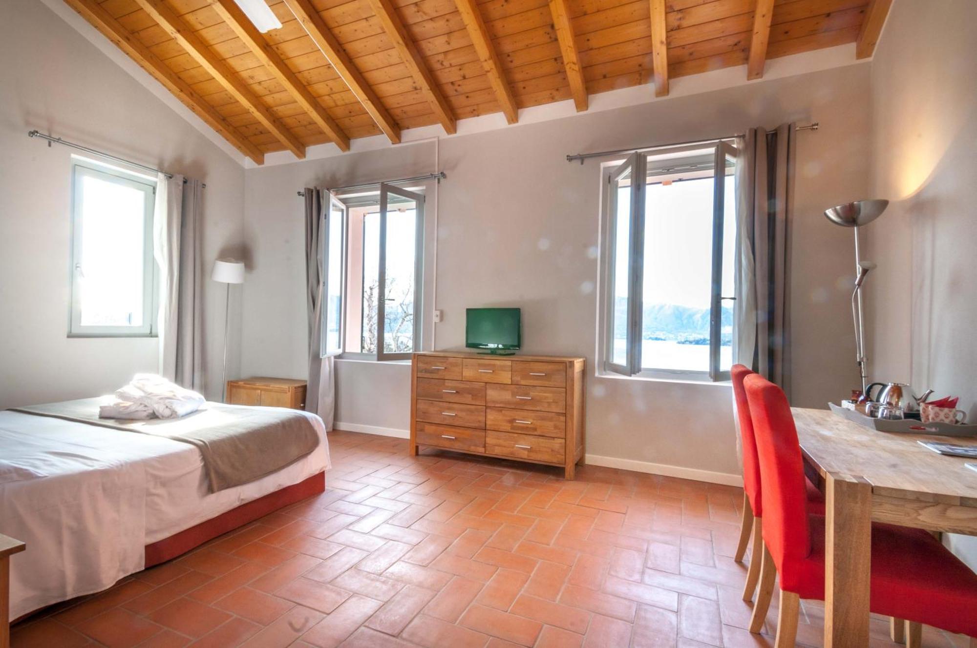Locanda Pozzetto Laveno-Mombello Δωμάτιο φωτογραφία